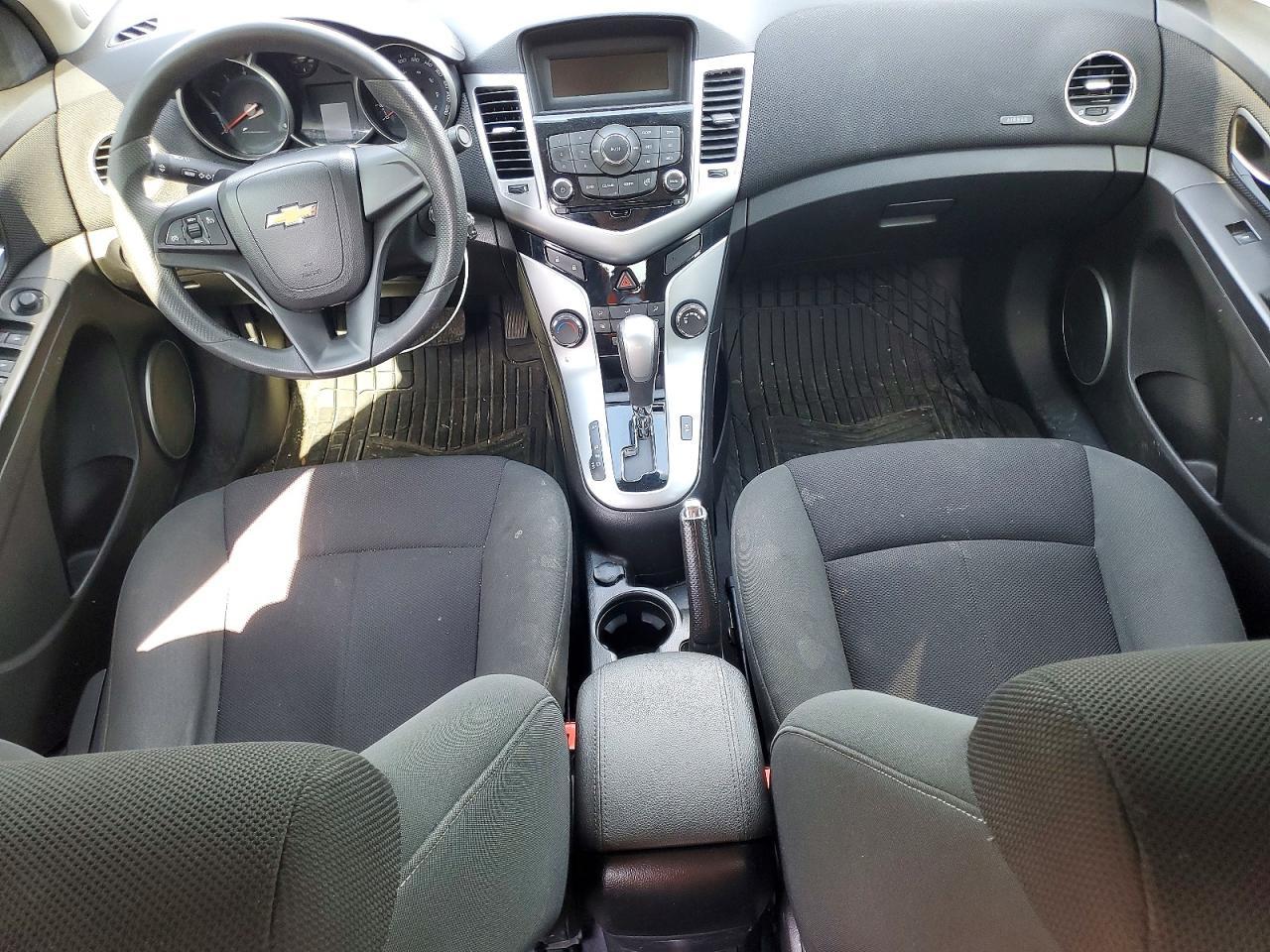 2011 CHEVROLET CRUZE