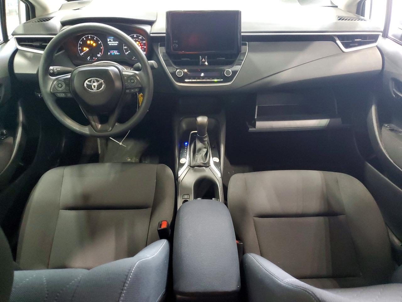 2024 TOYOTA COROLLA
