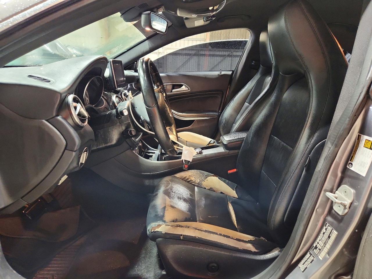 2015 MERCEDES-BENZ CLA-Class