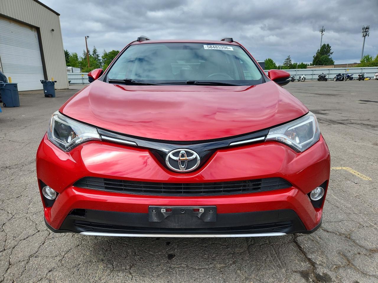 2016 TOYOTA RAV4