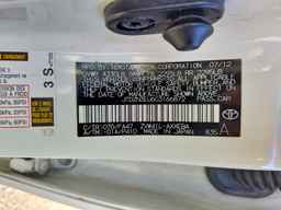 2012 TOYOTA PRIUS V