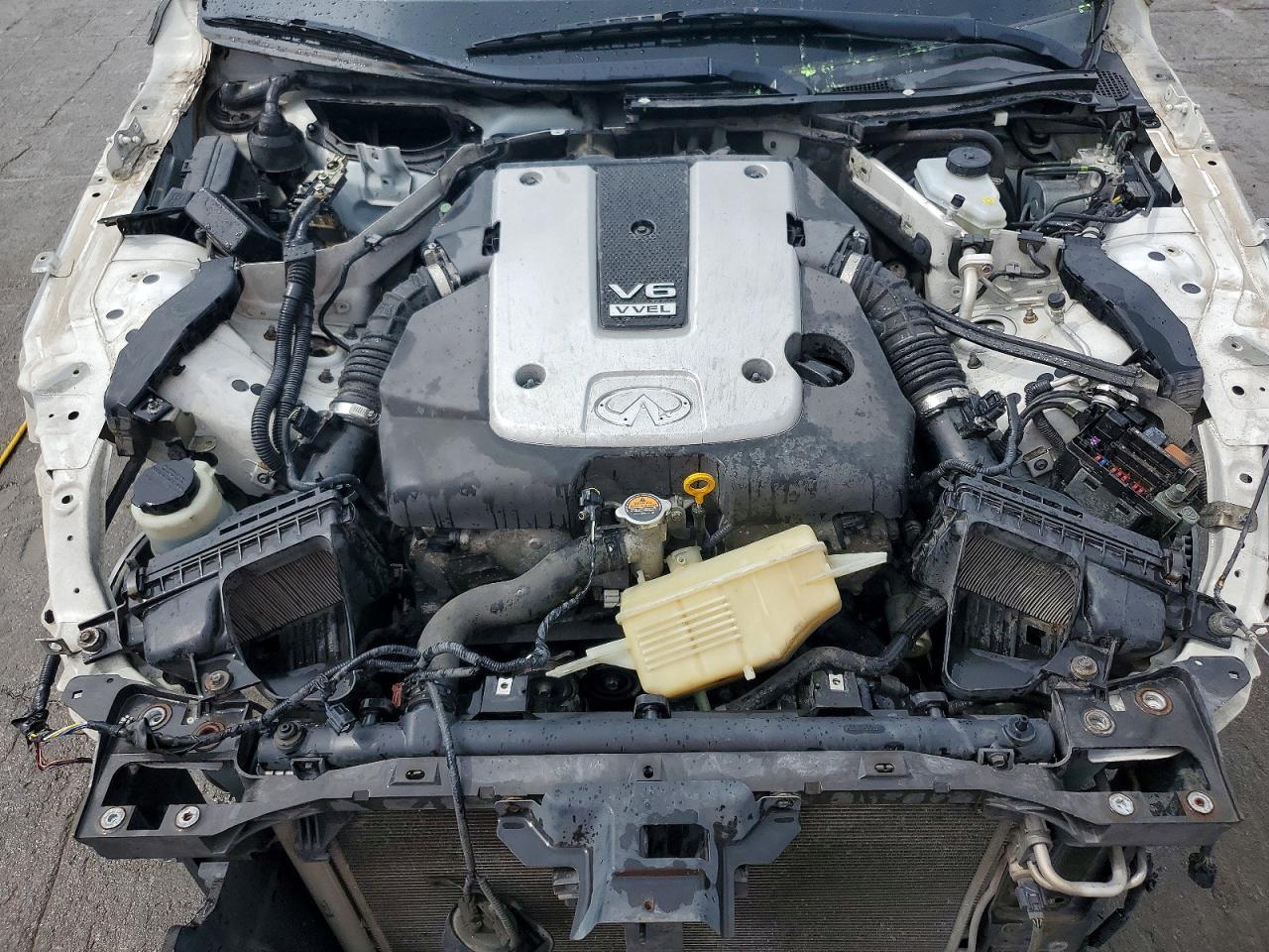 2014 INFINITI Q50