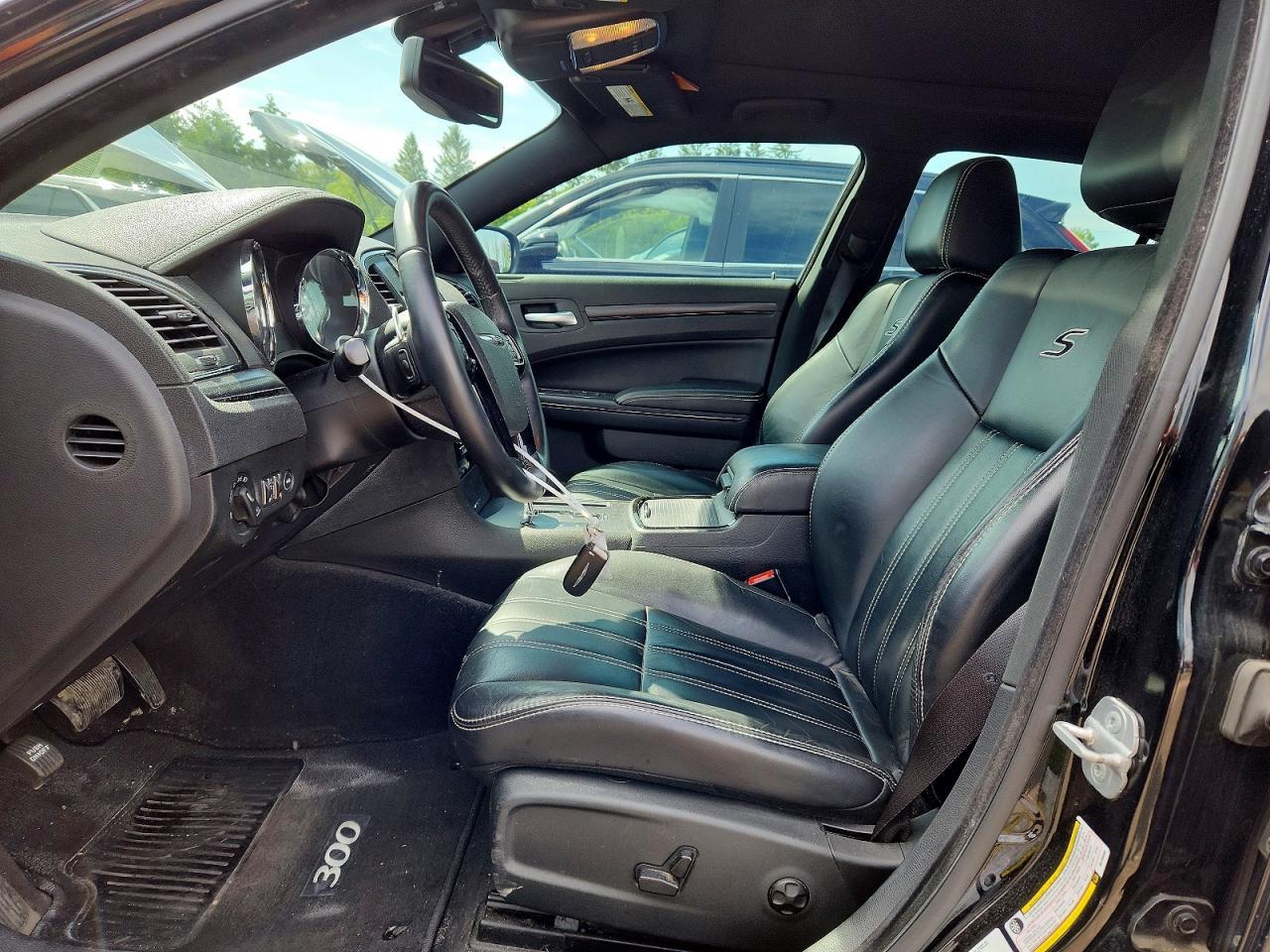 2013 CHRYSLER 300