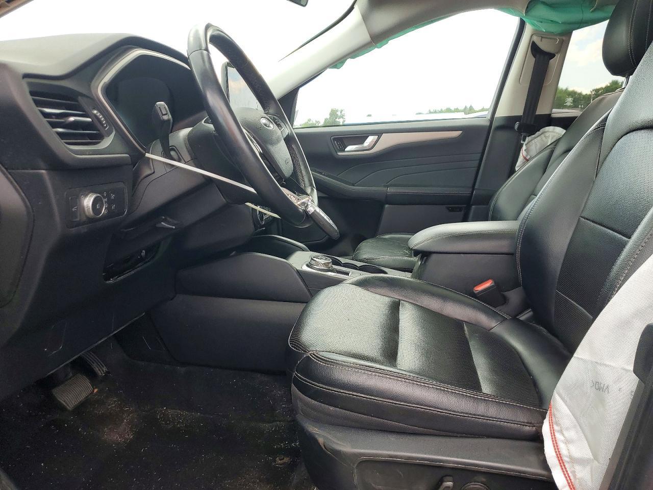 2022 FORD ESCAPE