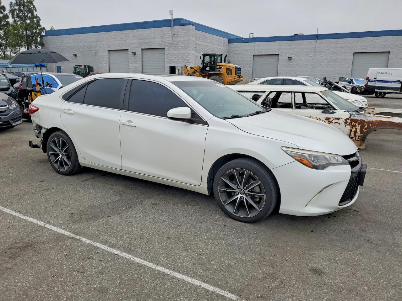 2017 TOYOTA CAMRY