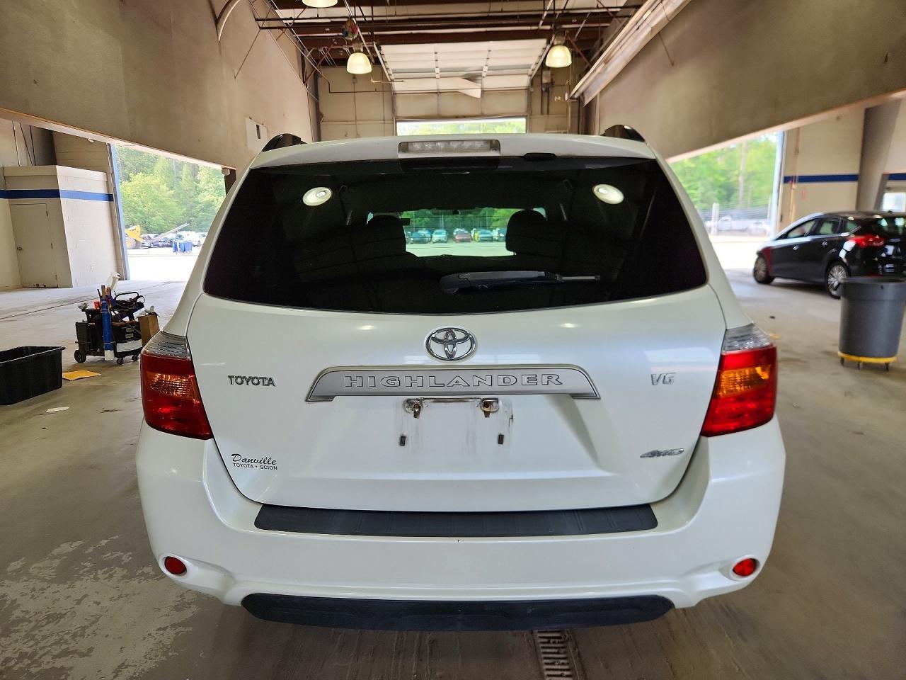 2009 TOYOTA HIGHLANDER