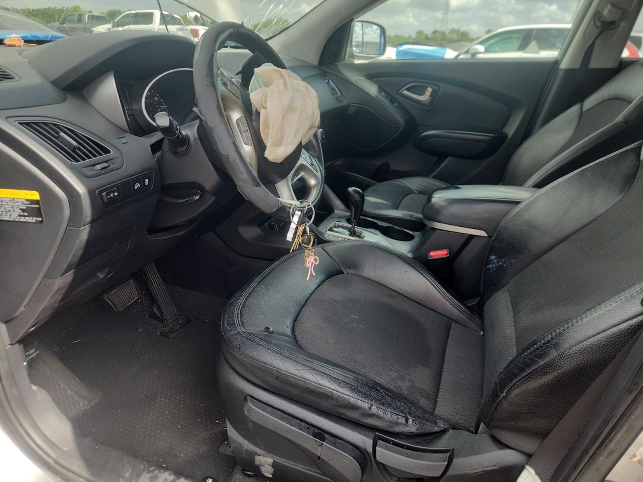 2013 HYUNDAI TUCSON
