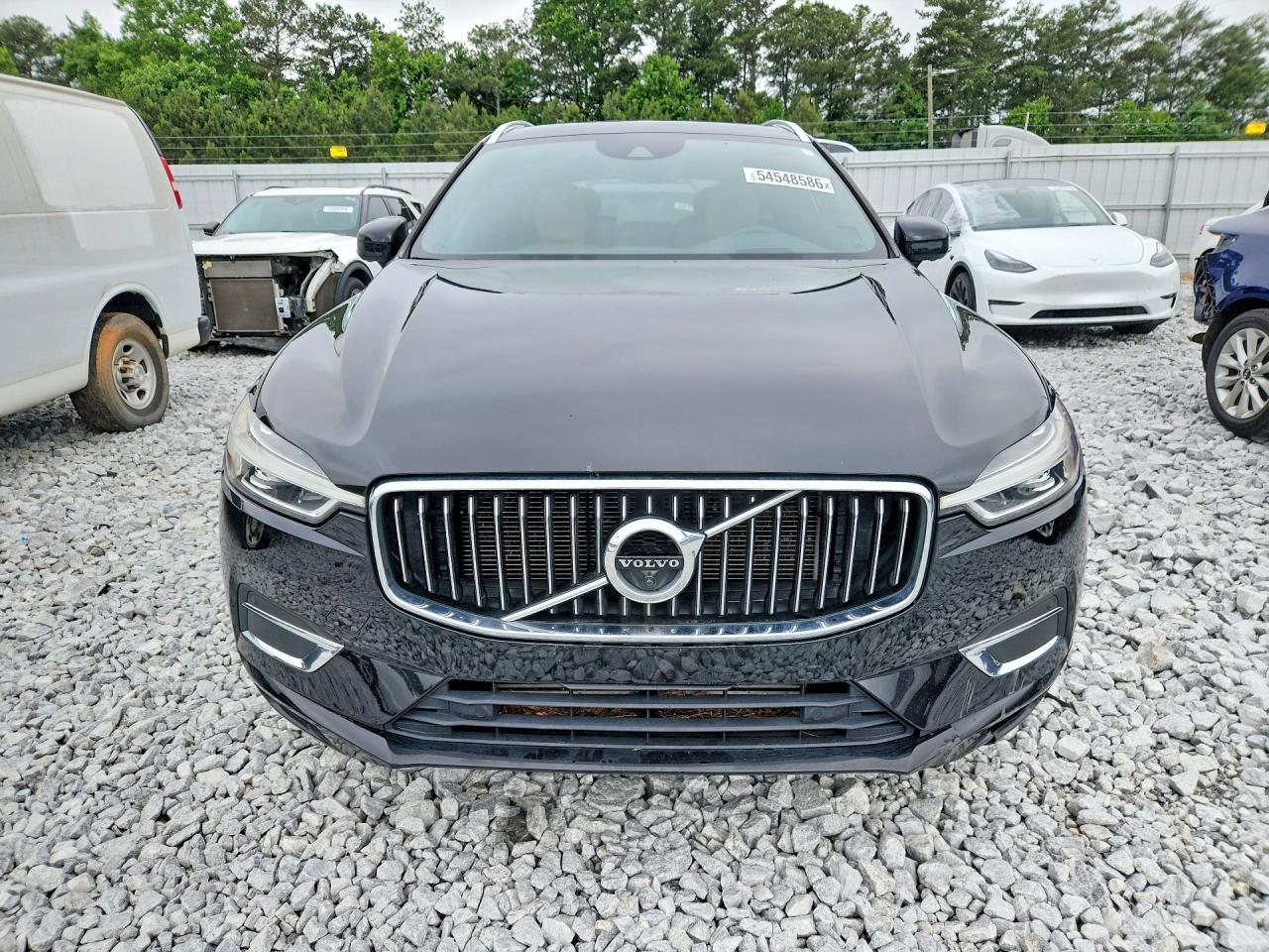 2021 VOLVO XC60