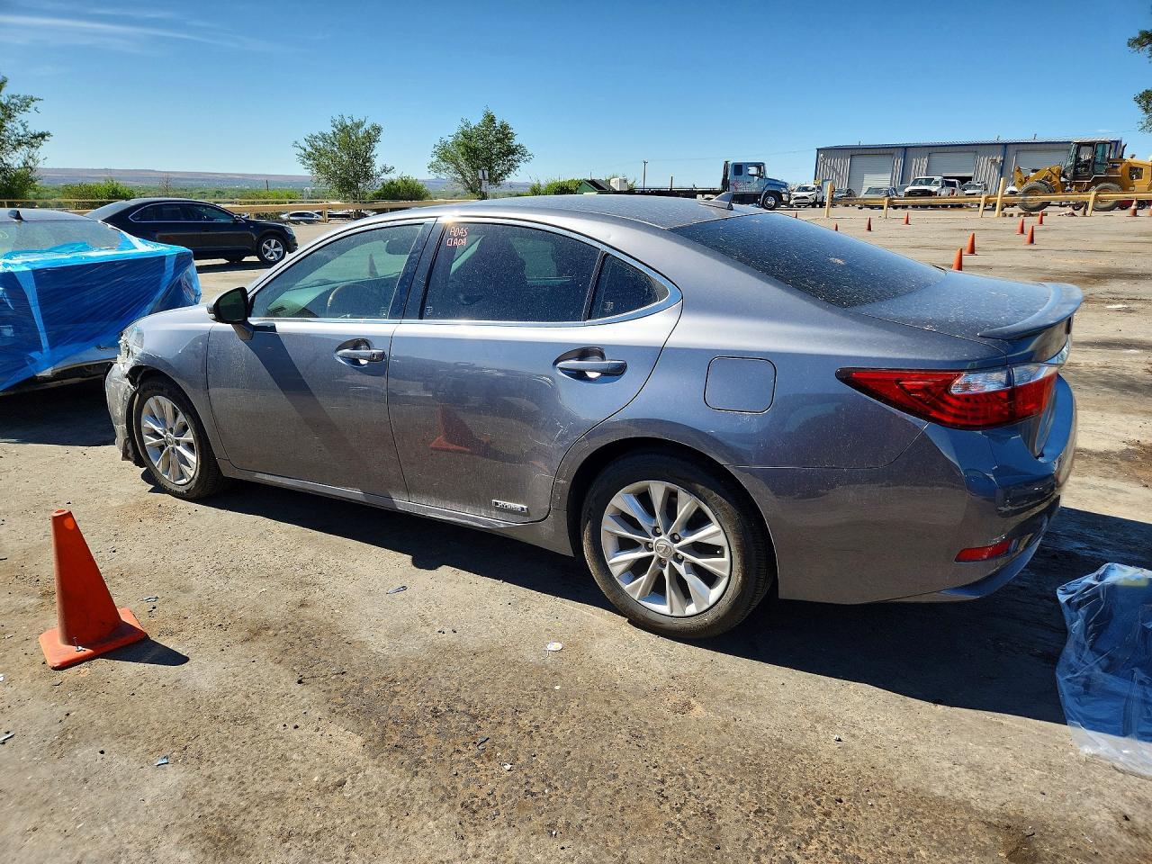2014 LEXUS ES 300H