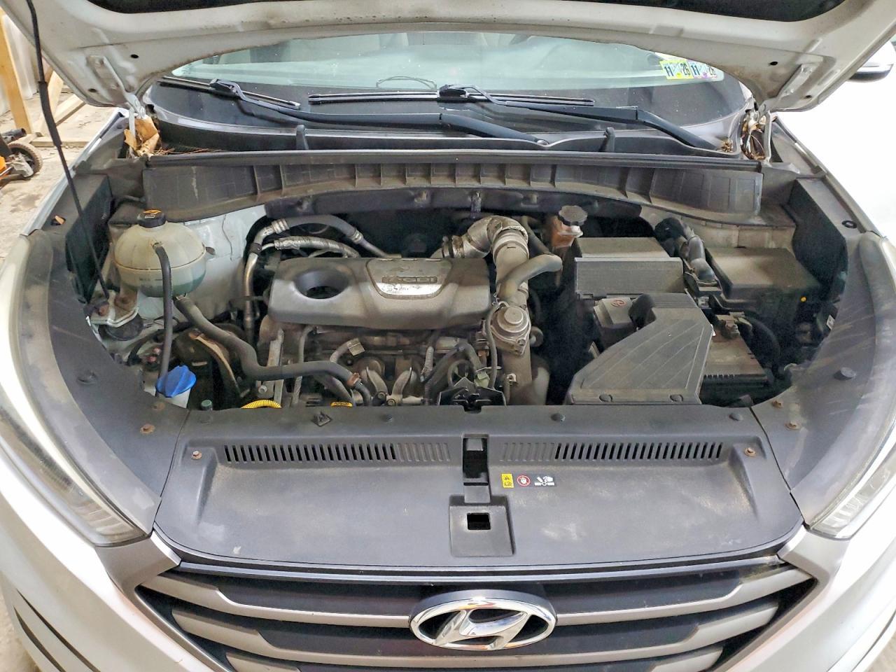 2016 HYUNDAI TUCSON