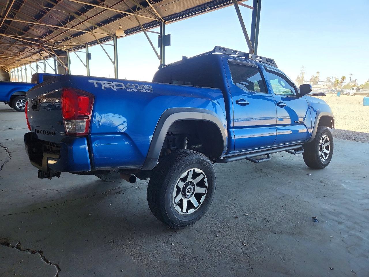 2016 TOYOTA TACOMA