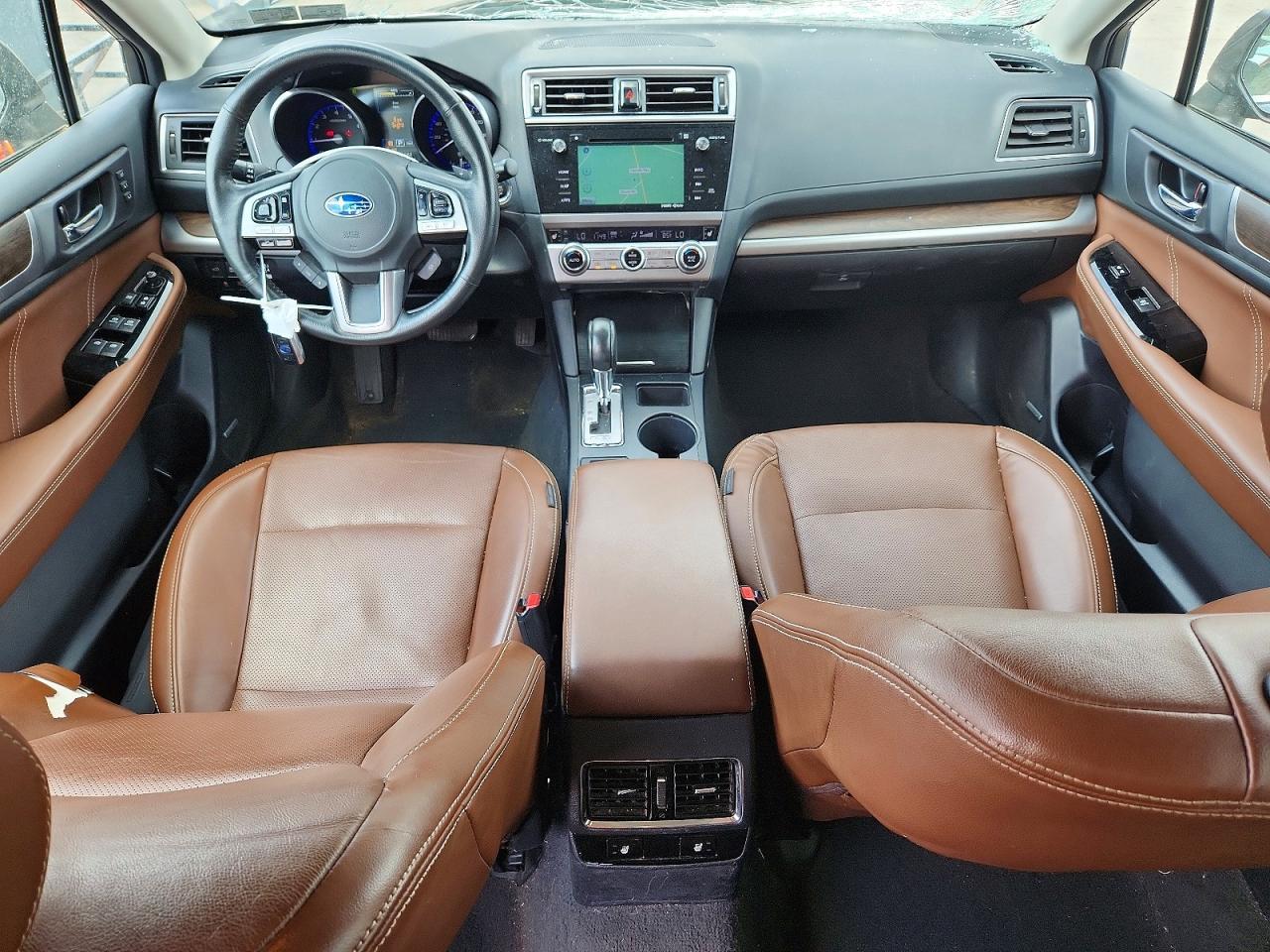 2017 SUBARU Outback