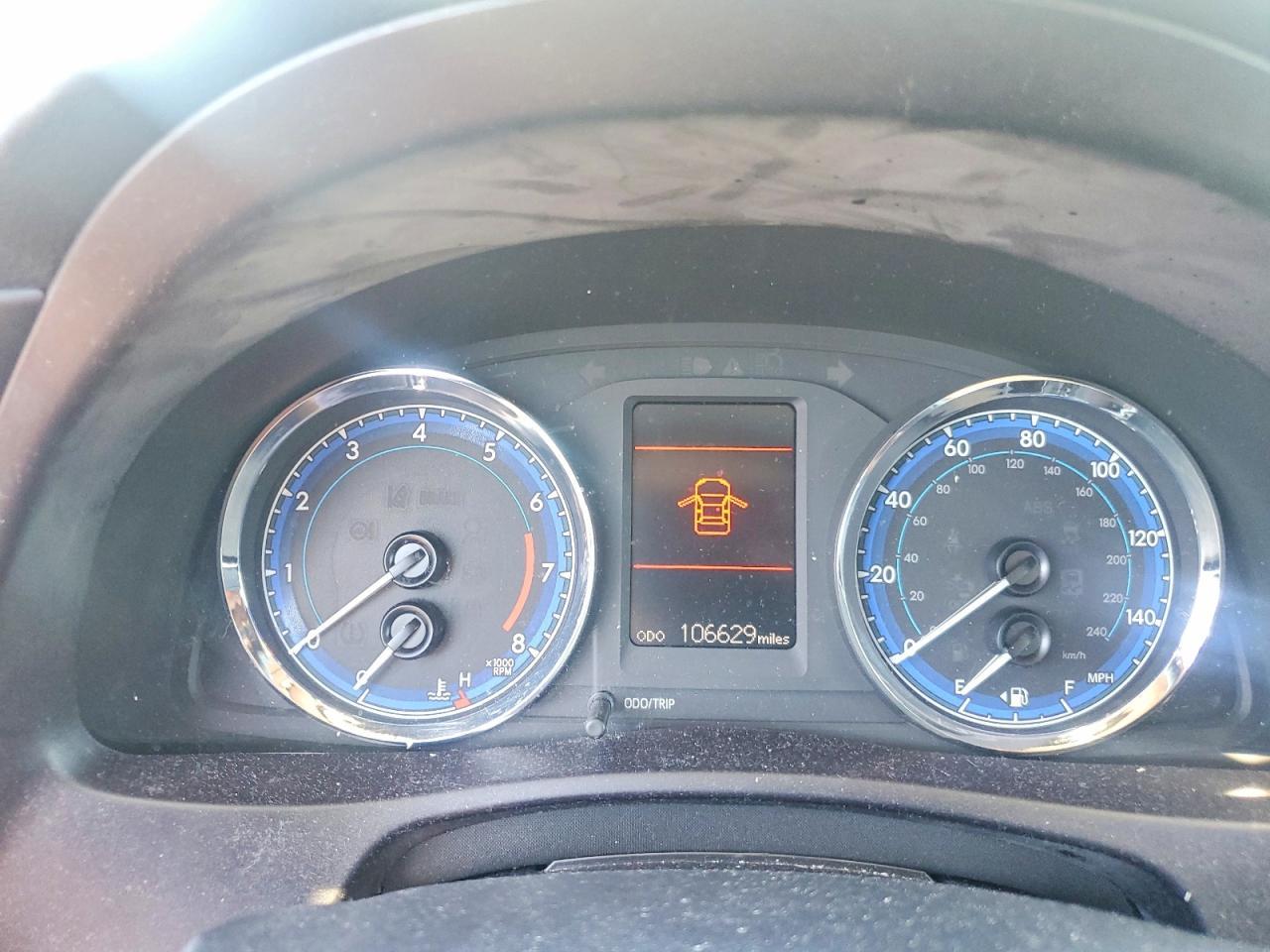 2017 TOYOTA COROLLA