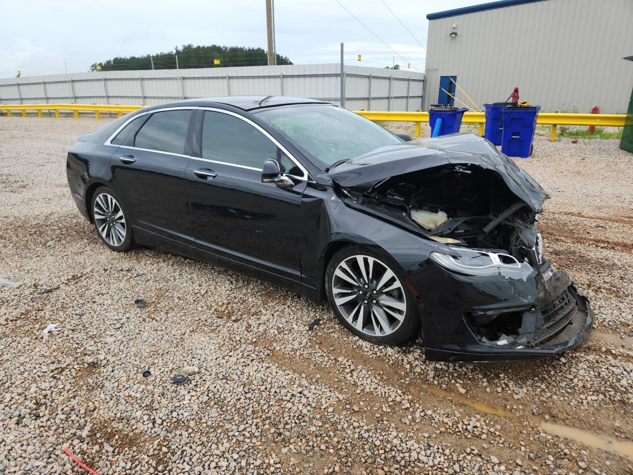 2017 LINCOLN MKZ