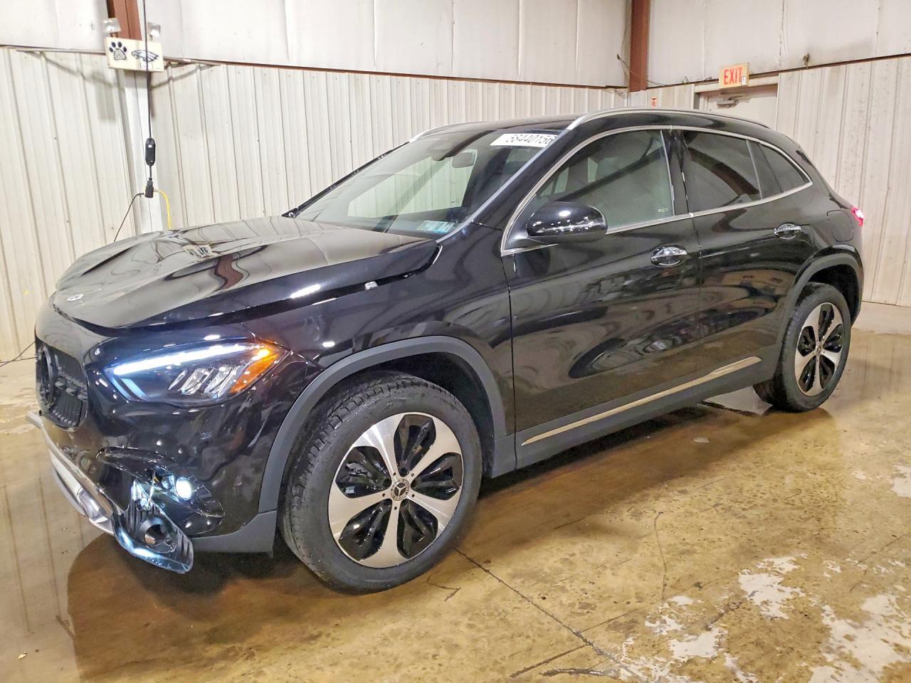 2026 MERCEDES-BENZ GLA-Class