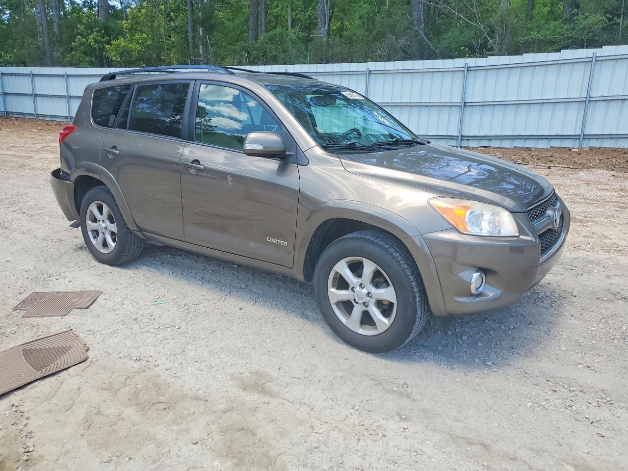 2011 TOYOTA RAV4