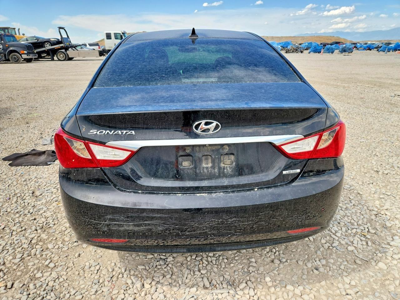 2011 HYUNDAI SONATA