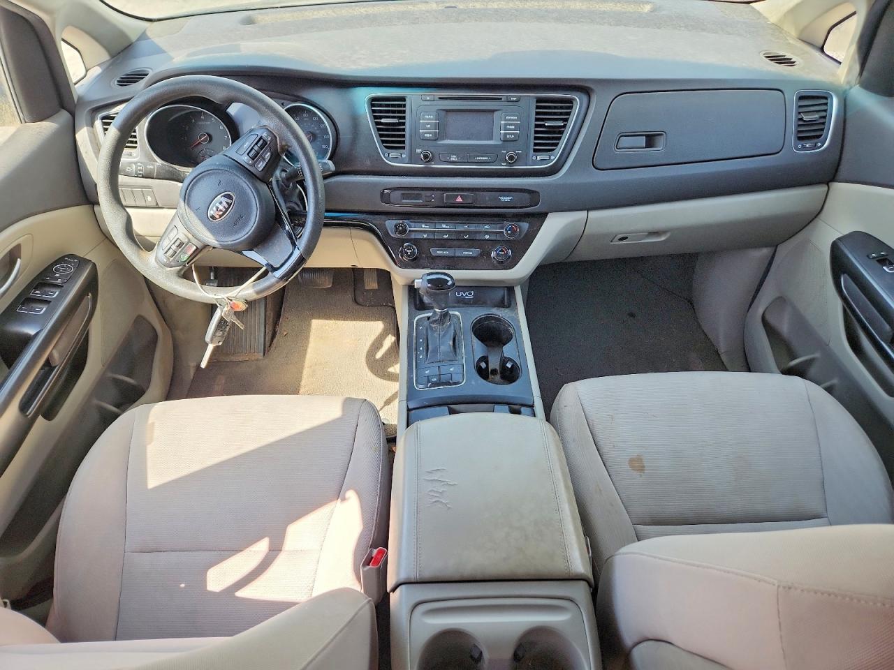 2015 KIA SEDONA
