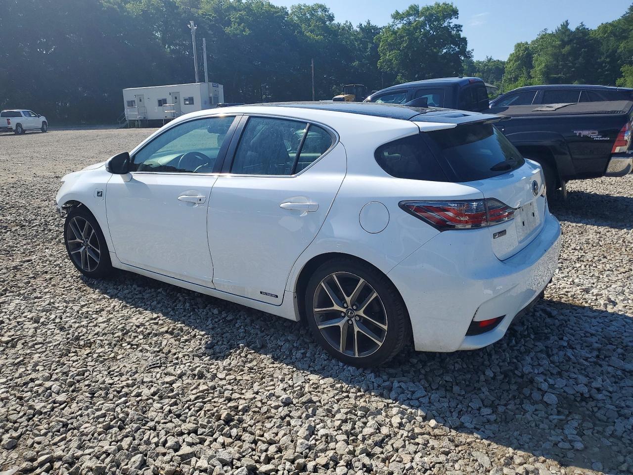 2016 LEXUS CT 200