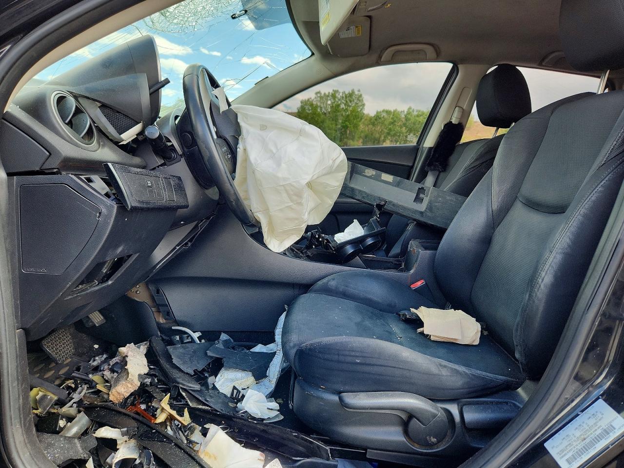 2010 MAZDA 3