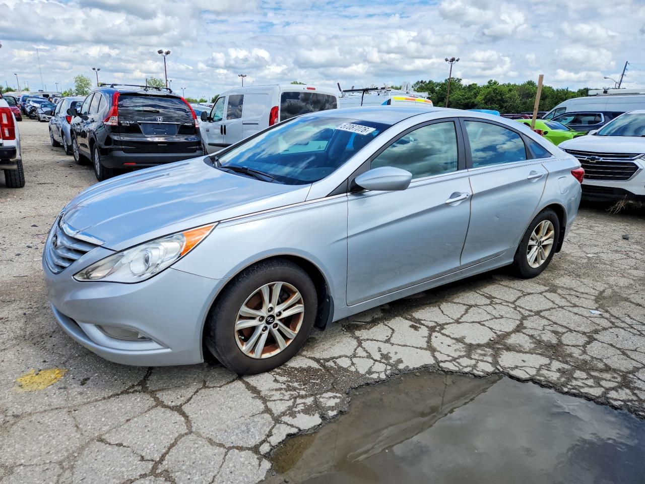 2013 HYUNDAI SONATA