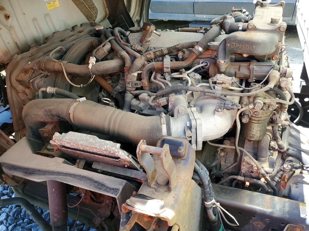 2013 ISUZU Npr Hd