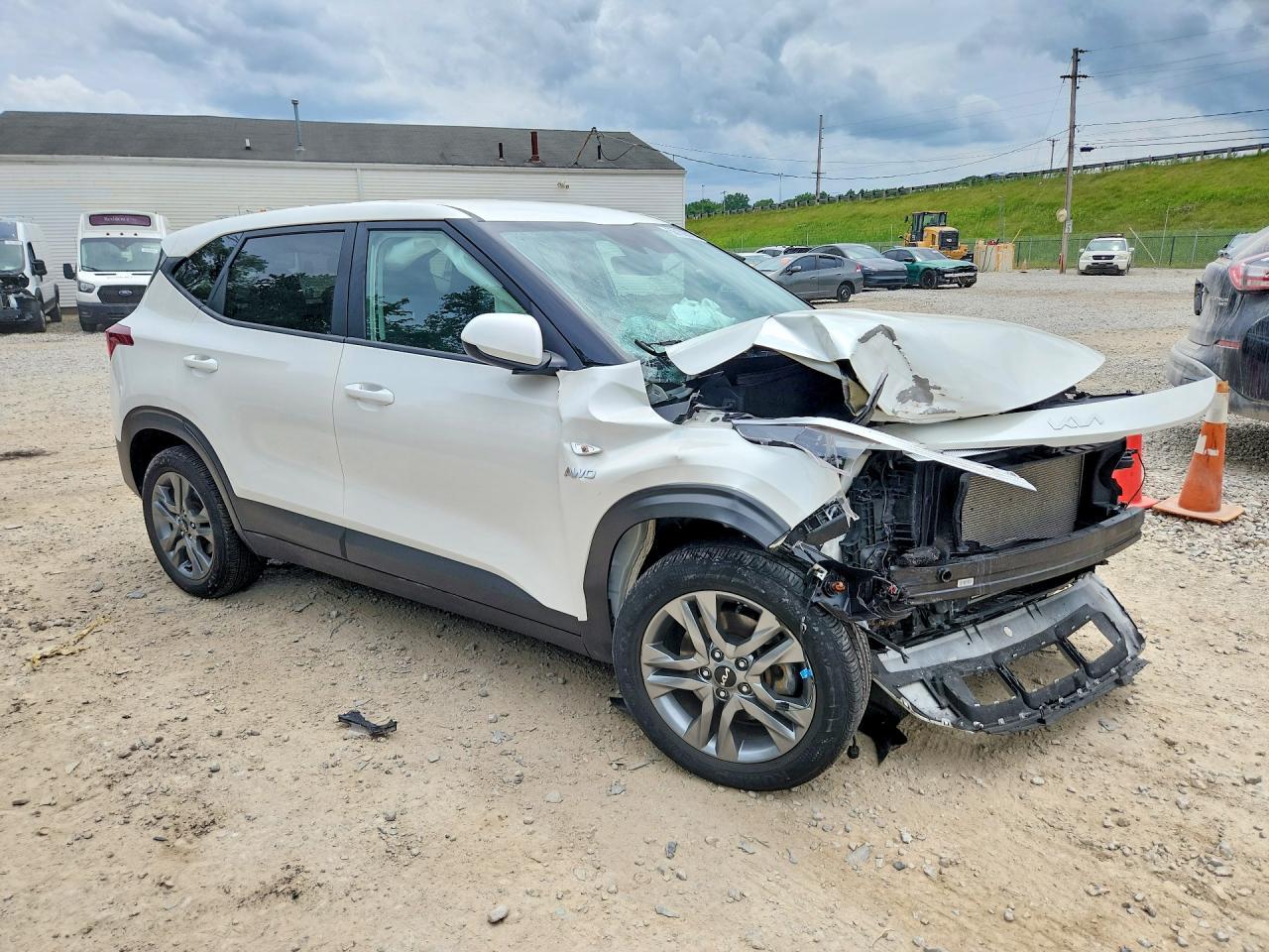2023 KIA SELTOS