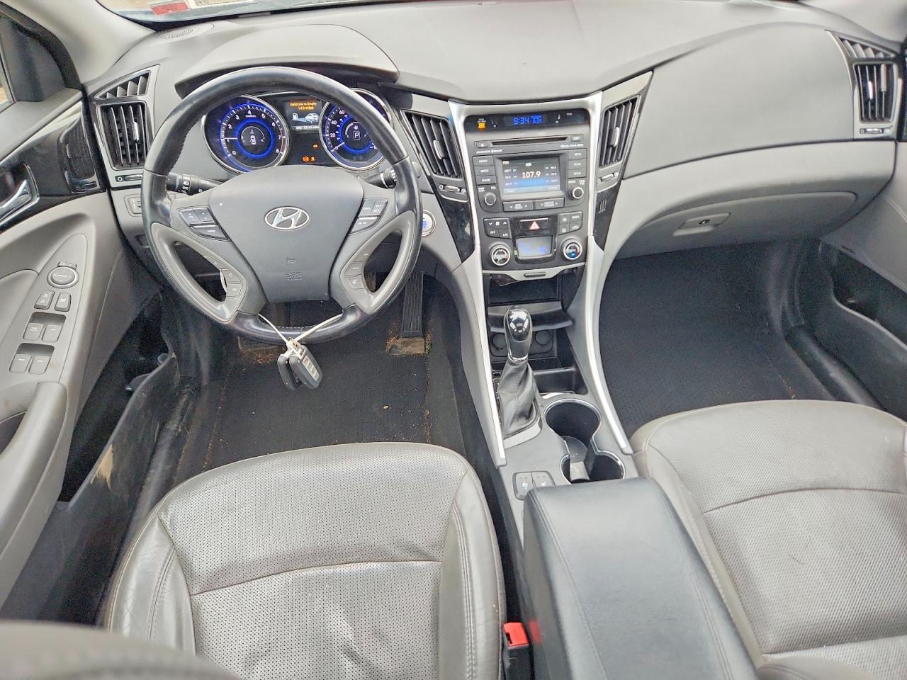 2014 HYUNDAI SONATA