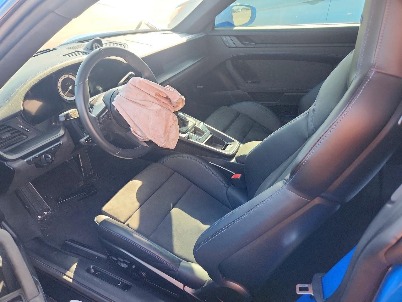 2022 PORSCHE 911