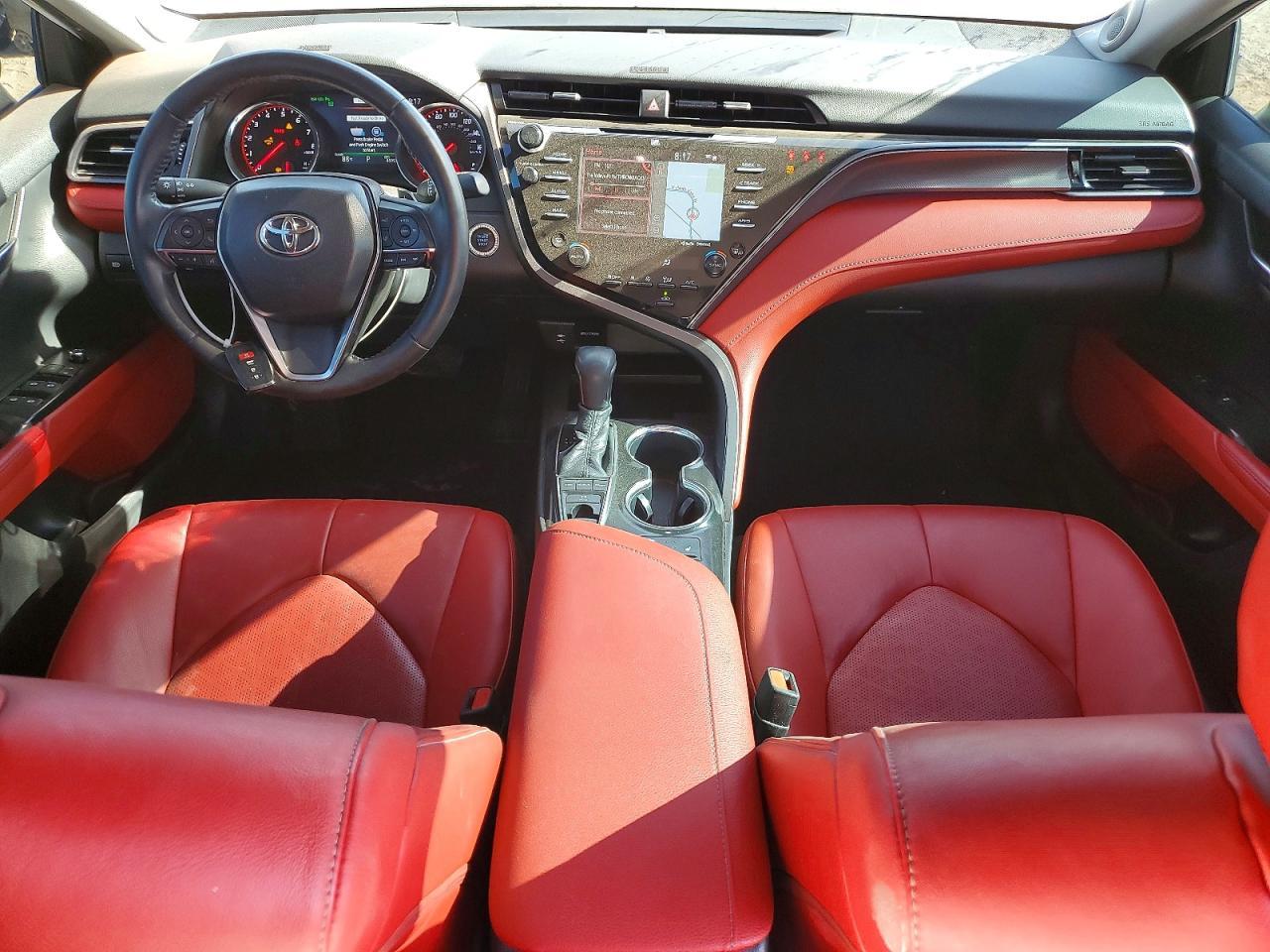 2019 TOYOTA CAMRY