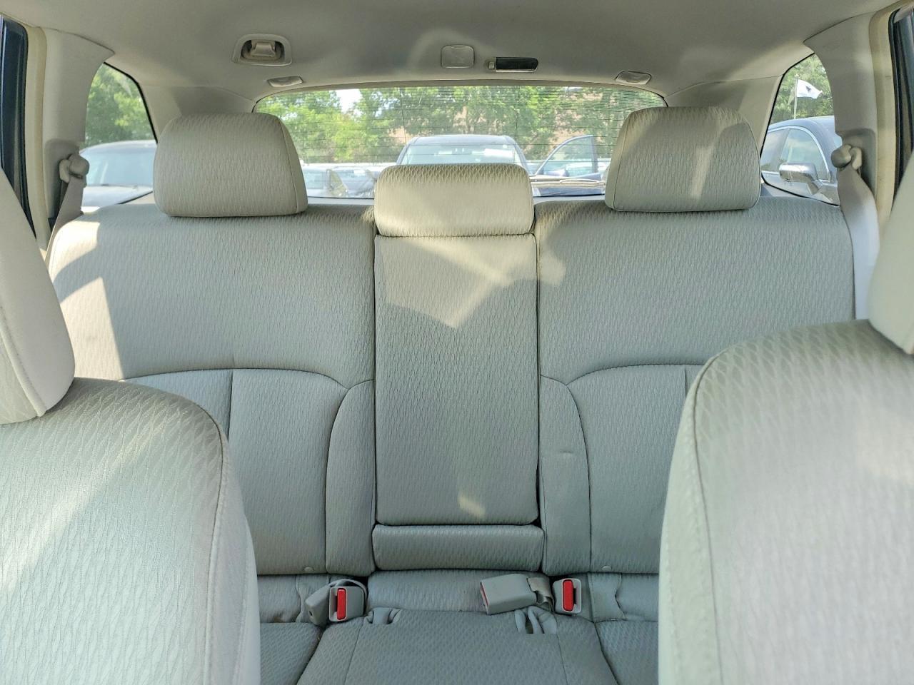 2010 SUBARU Outback