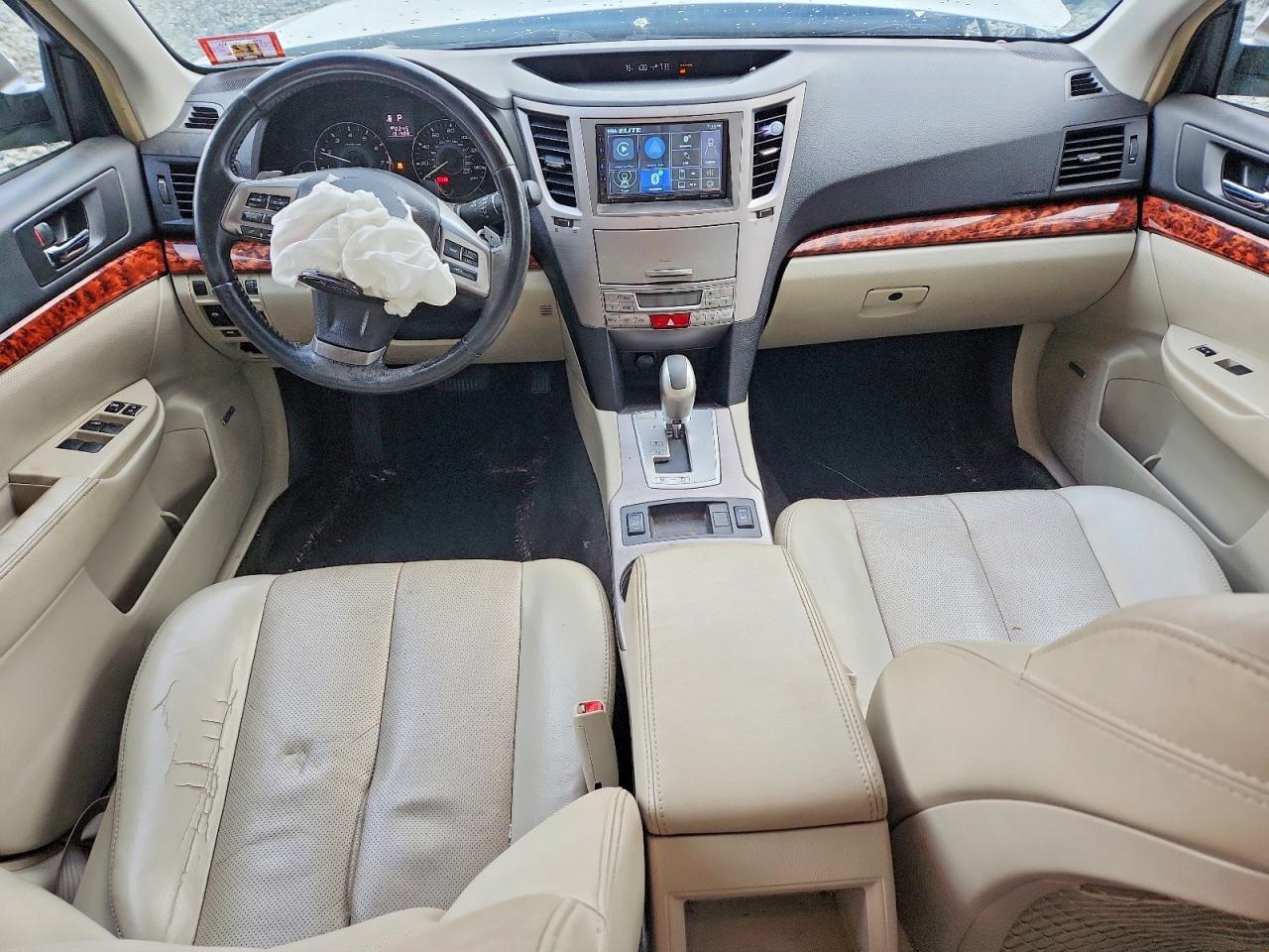 2012 SUBARU Legacy