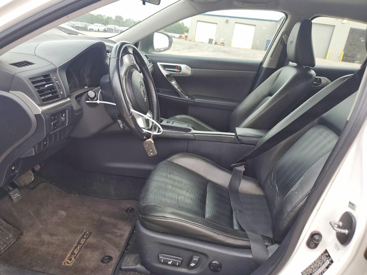 2012 LEXUS CT 200