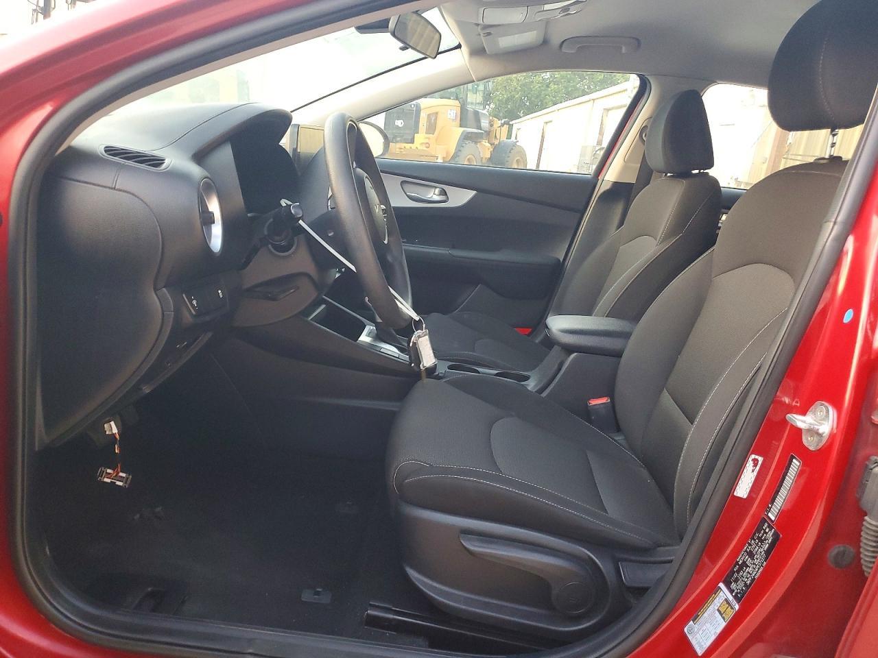 2023 KIA FORTE