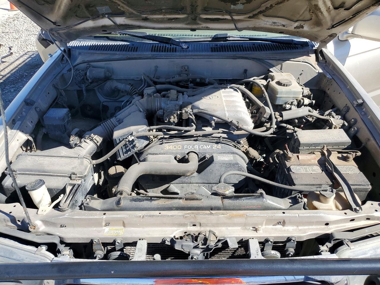 2001 TOYOTA 4Runner
