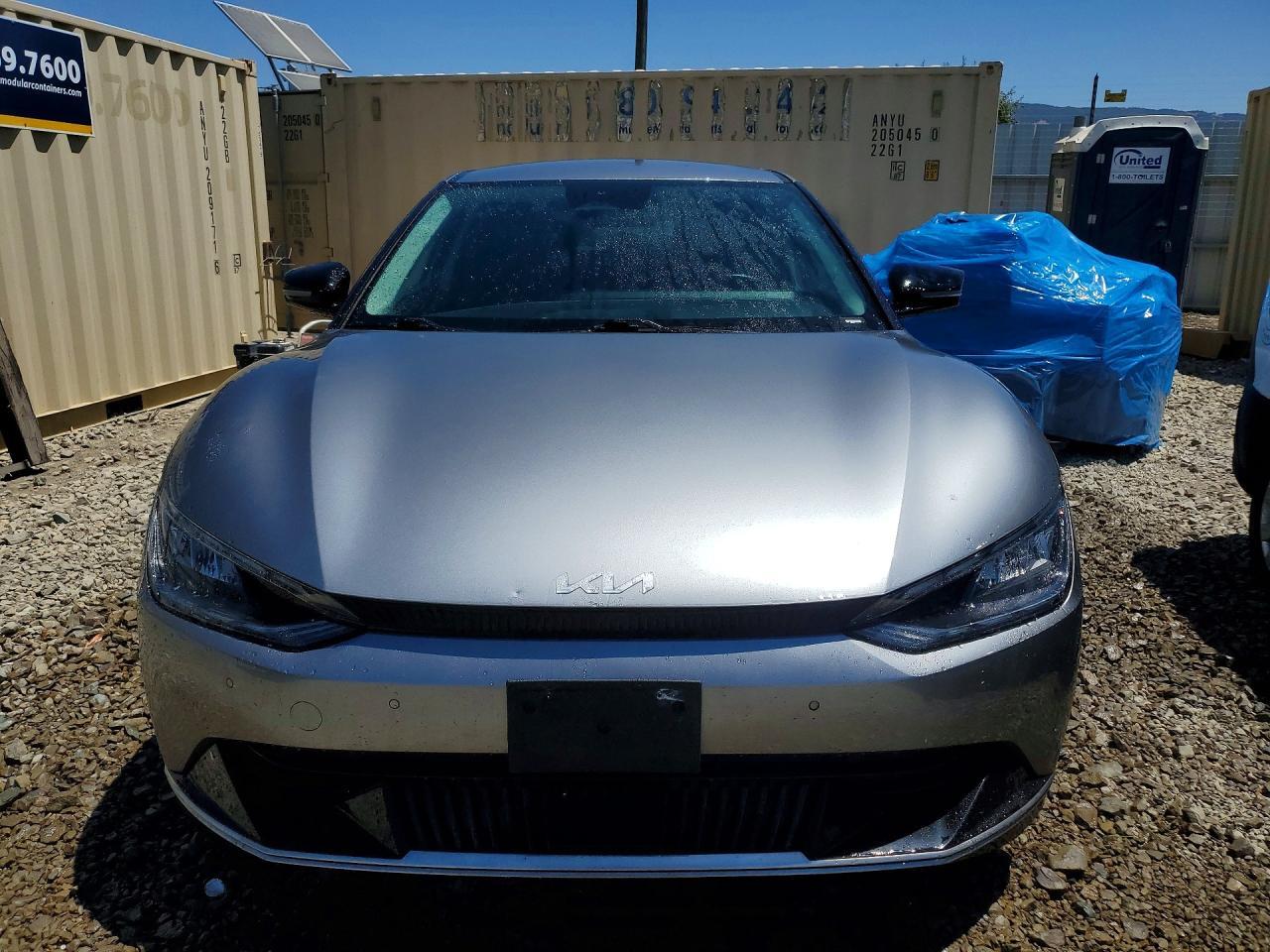 2023 KIA EV6