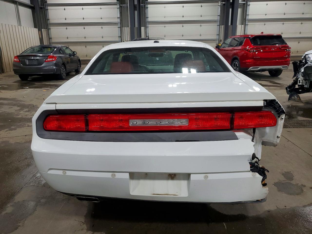 2013 DODGE Challenger