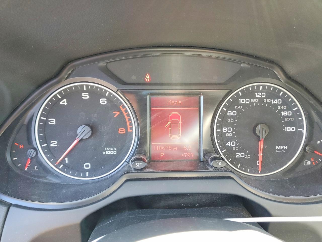 2012 AUDI Q5