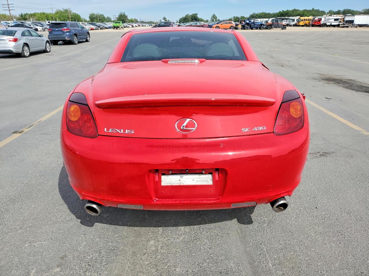 2005 LEXUS SC 430