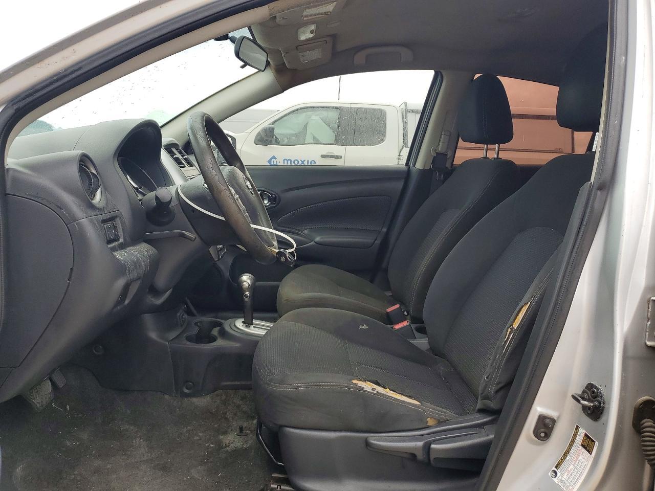 2017 NISSAN VERSA