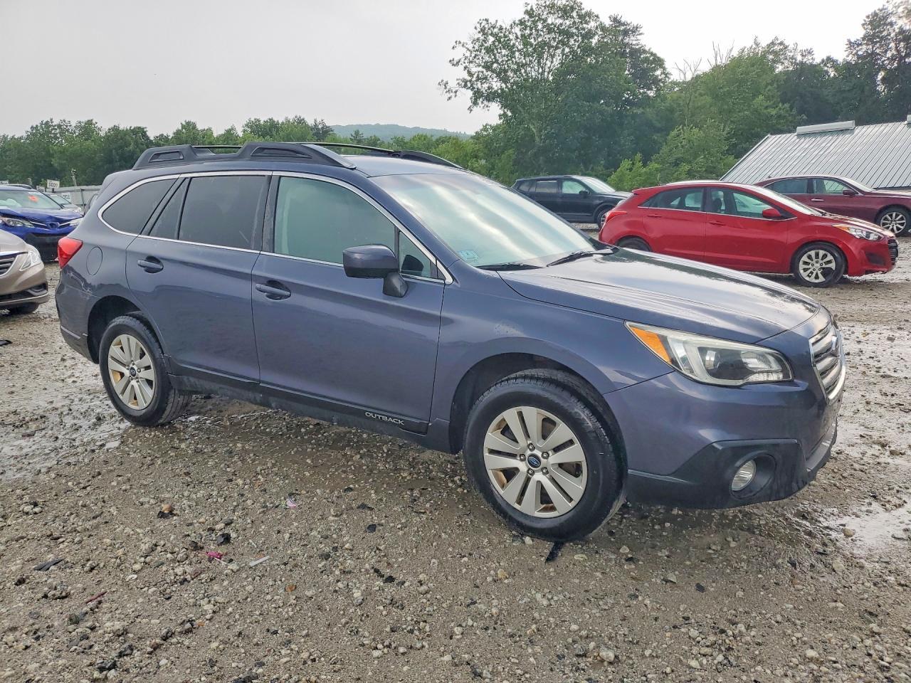 2015 SUBARU Outback