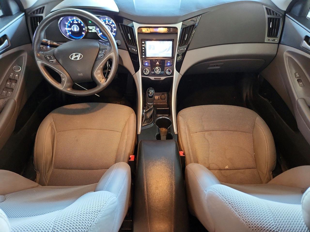 2014 HYUNDAI SONATA