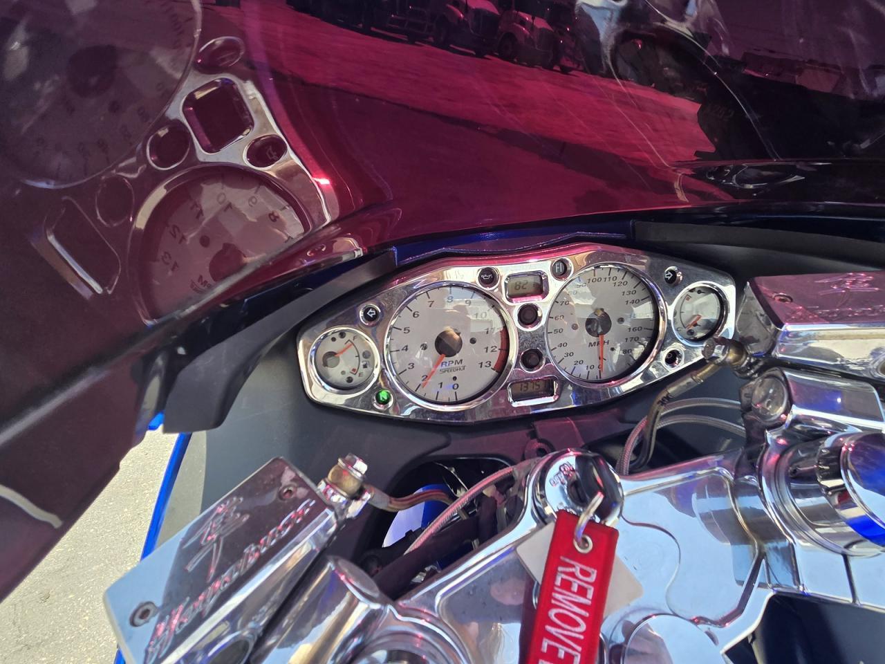 2005 SUZUKI Gsx1300