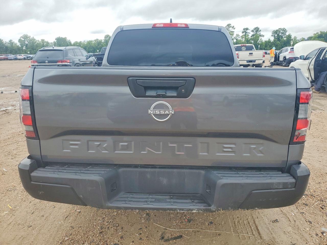 2023 NISSAN Frontier