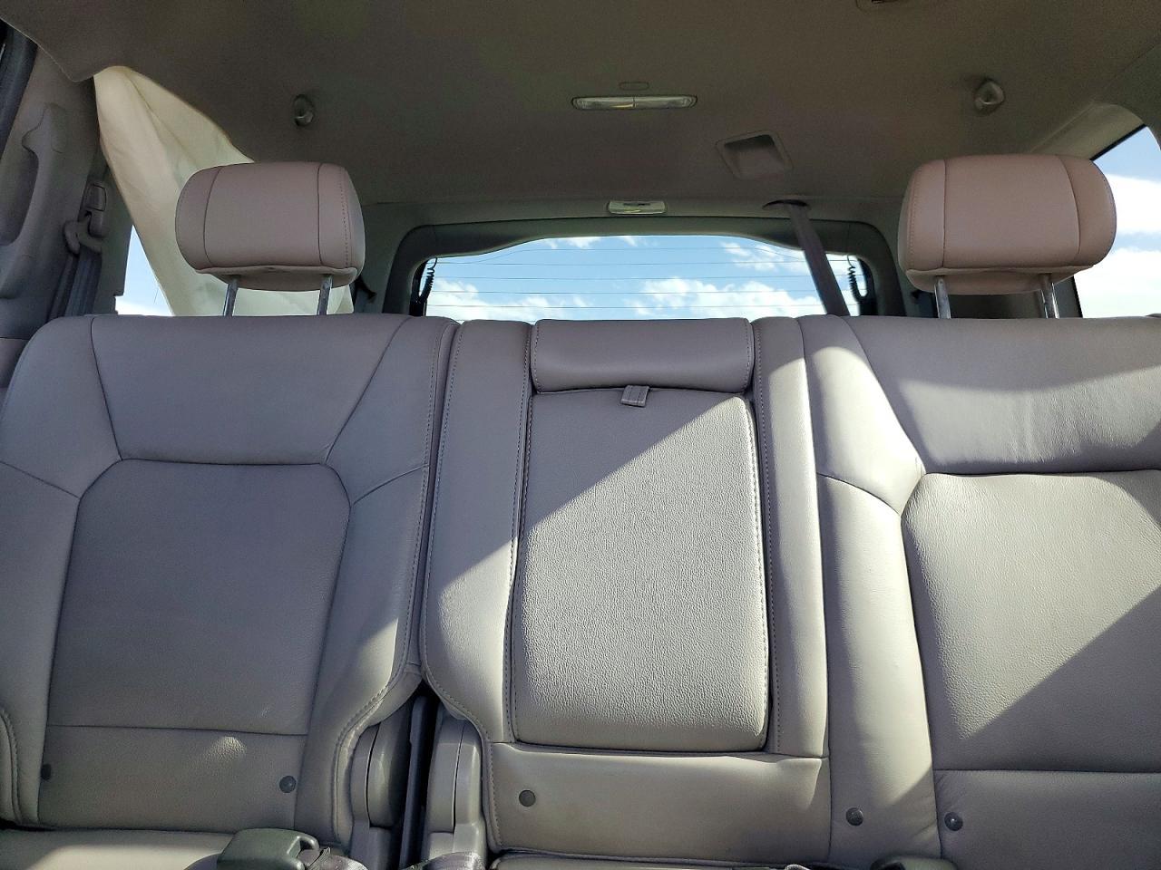 2011 HONDA PILOT