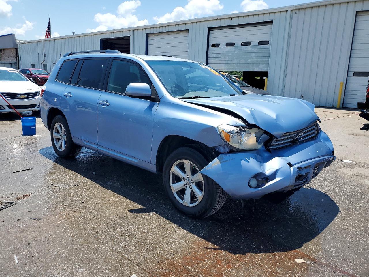 2010 TOYOTA HIGHLANDER