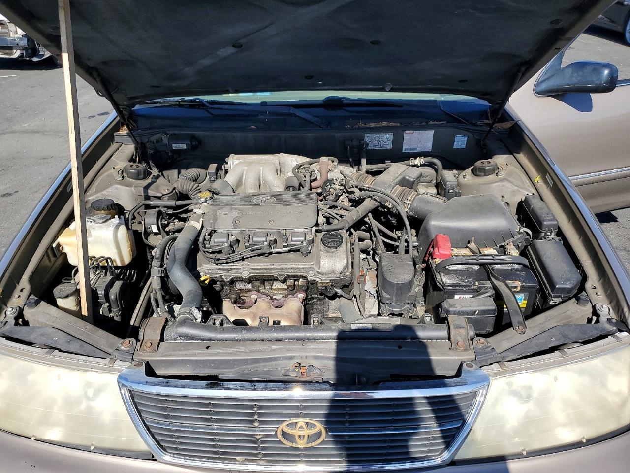 1998 TOYOTA Avalon
