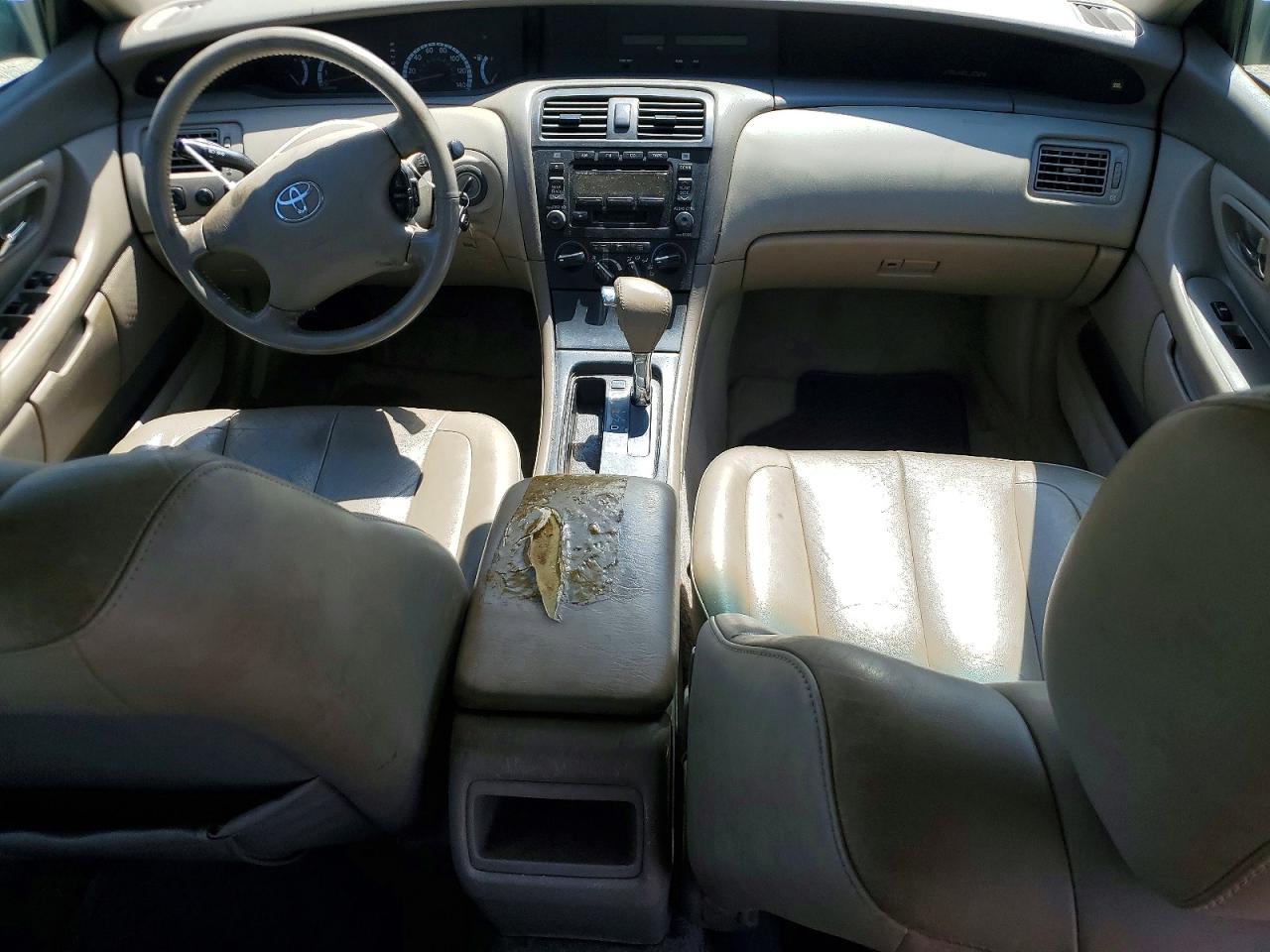 2002 TOYOTA Avalon