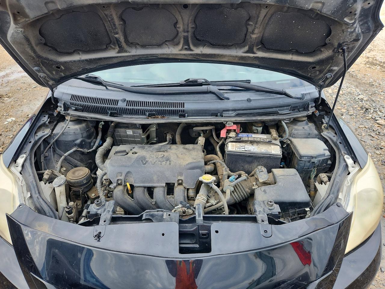 2012 TOYOTA YARIS