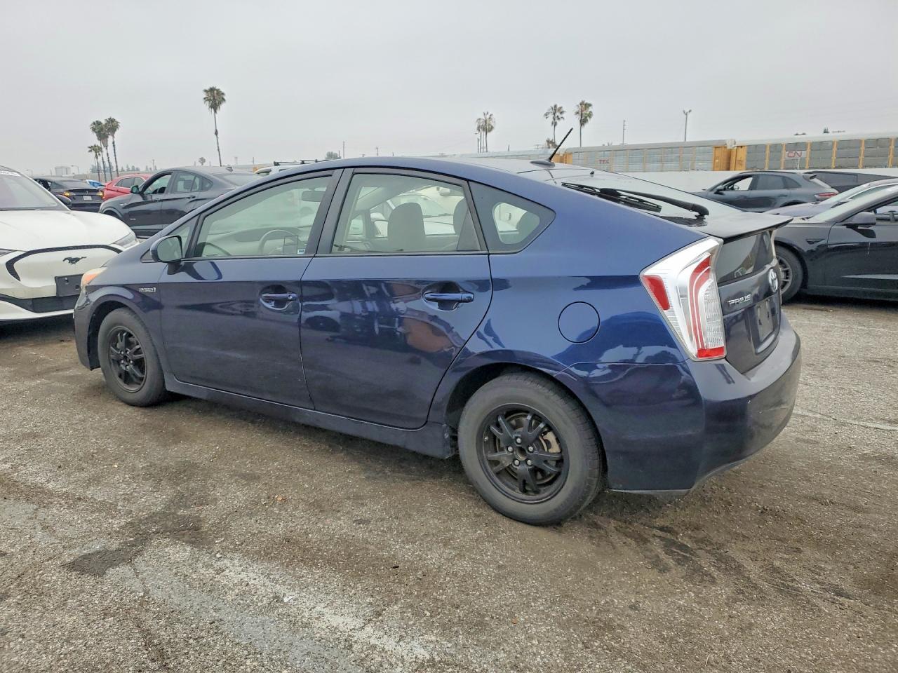 2015 TOYOTA PRIUS
